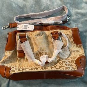 Michael Kors Brookville Brown bag NWT